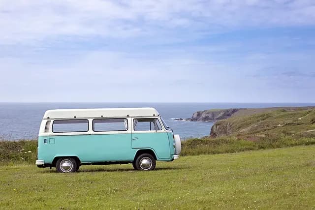 Roadtrip Van en Europe : Votre Guide d'Achat Complet