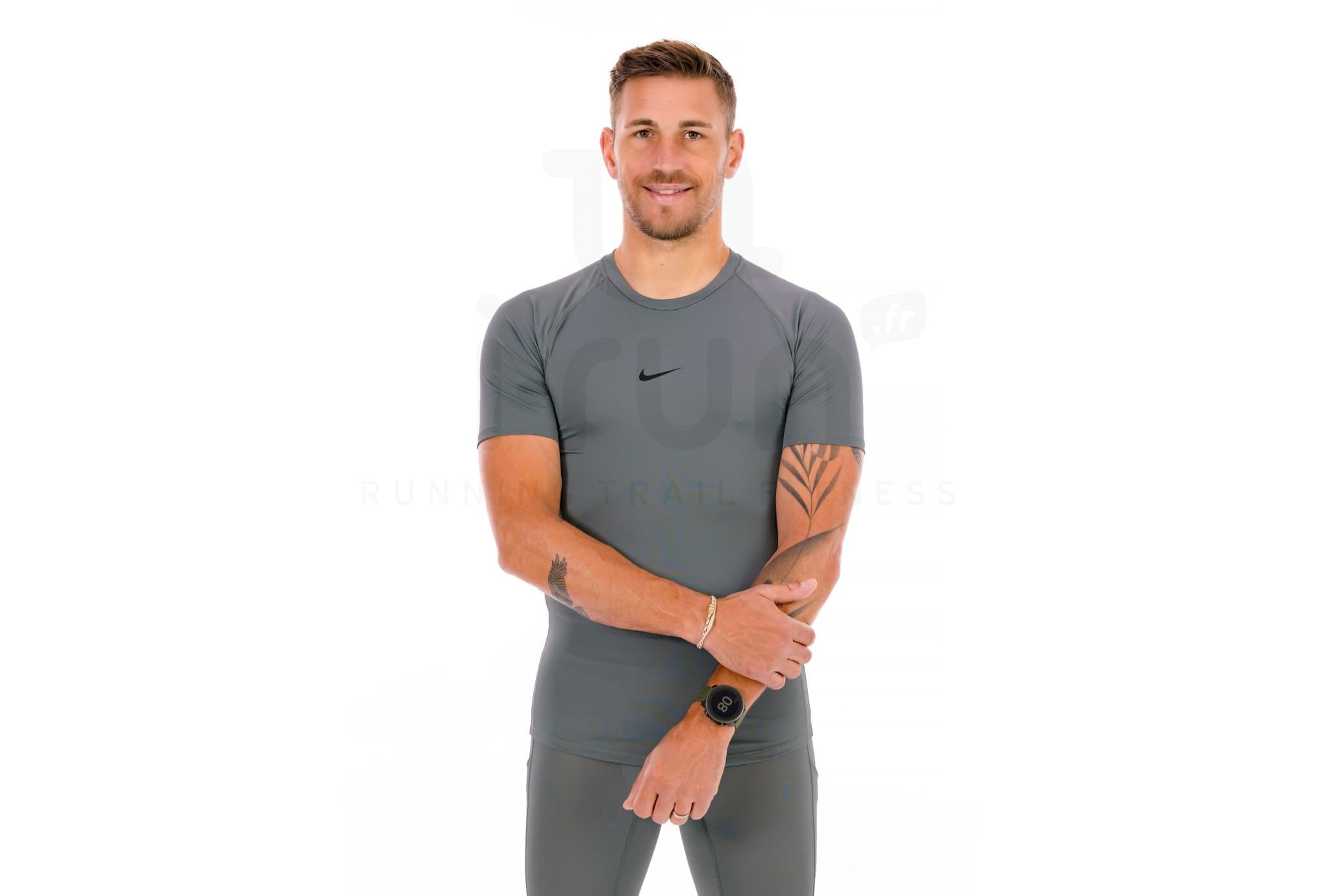Nike Pro M